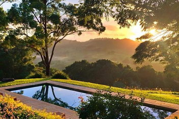 Riverbend Suite Rooms with New South Wales Tourism 