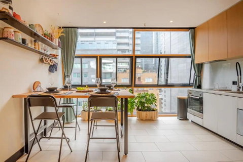 Riverside Apartment Melbourne CBD - New South Wales Tourism  0