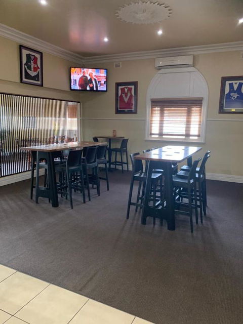 Riverside Hotel - New South Wales Tourism  2