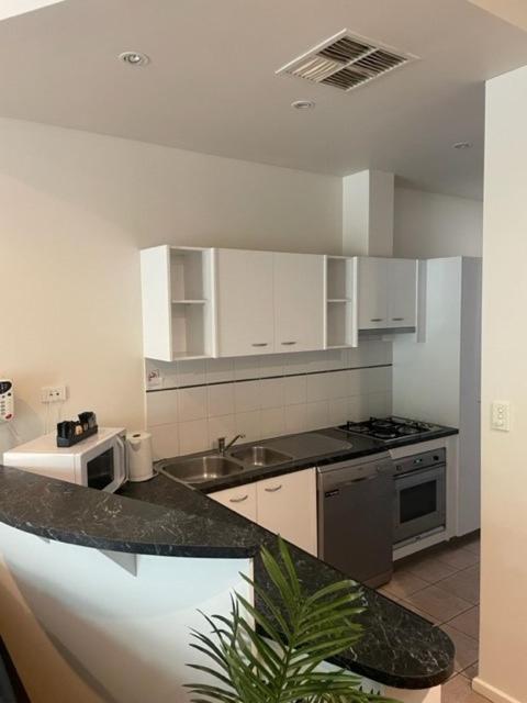 RNR Sturt Holiday Home - New South Wales Tourism  2