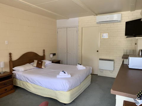 Robertson Country Motel - New South Wales Tourism  3