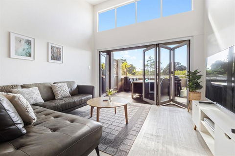 Rooftop - New South Wales Tourism  0