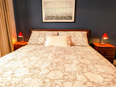 Room @ 88 - New South Wales Tourism  1