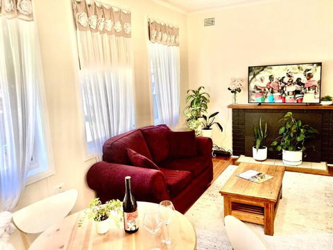 Rose End Cozy Apartment - New South Wales Tourism  0