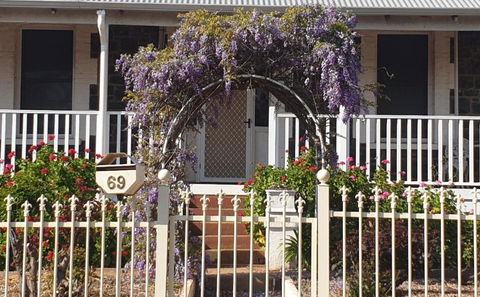 Roseneath Cottage - New South Wales Tourism  0