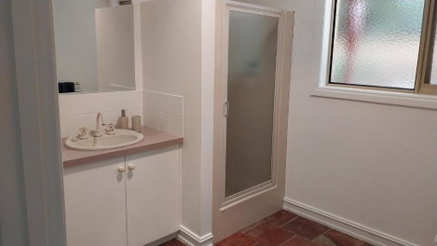 Roshnier Apartment - New South Wales Tourism  1
