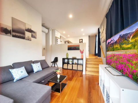 Rosie Townhouse In Prime Location Close To CBD - New South Wales Tourism  2