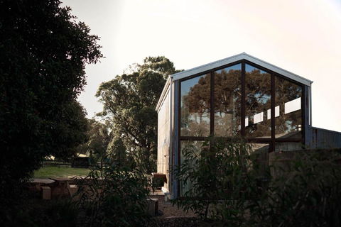 Ross Farm - Barn - New South Wales Tourism  0