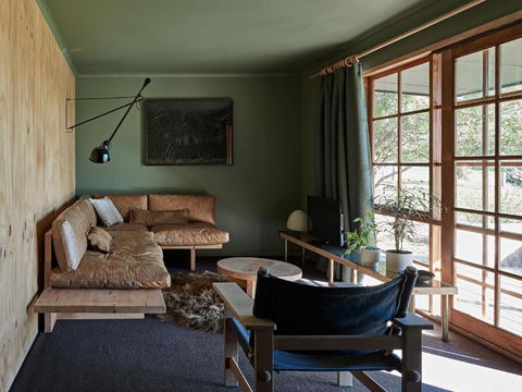 Ross Farm - Cabin - New South Wales Tourism  0