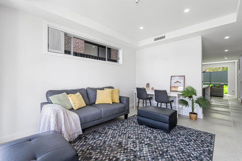 Rousehill 5Br With Pool Near Shopping Centre&Train - New South Wales Tourism  2