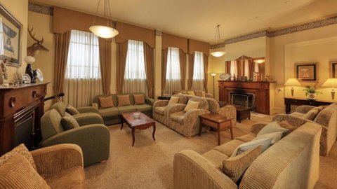 Royal Exchange Hotel - New South Wales Tourism  3