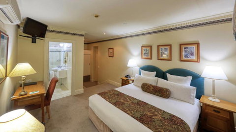 Royal Exchange Hotel - New South Wales Tourism  2