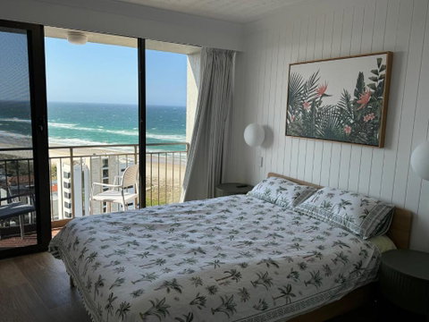 Royal Palm Resort On The Beach - New South Wales Tourism  1