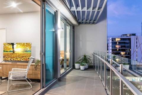 Russell St. Retreat Near Brisbane Convention Centre - New South Wales Tourism  2