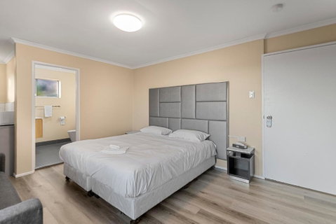 S1 Motel - New South Wales Tourism  2