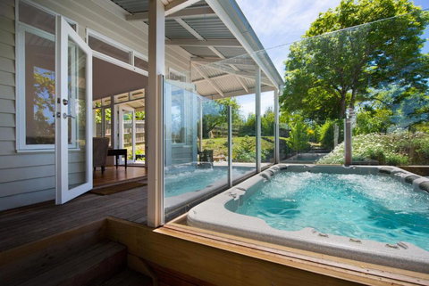 Sades - New South Wales Tourism  1