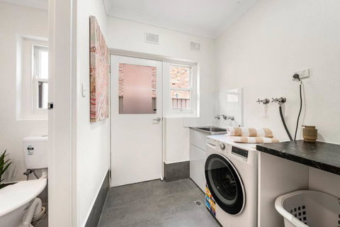 Sage By The Sea - WiFi, BBQ, Beach, Art - New South Wales Tourism  1