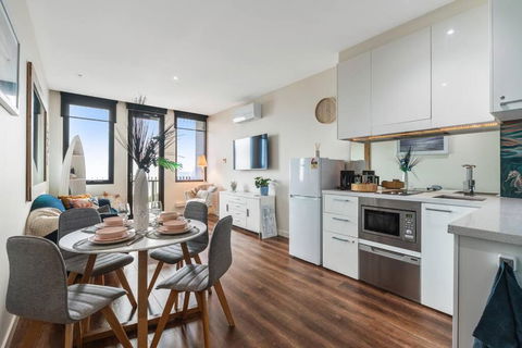 Sails By The Bay - Ocean Views - Wi-Fi - Netflix - New South Wales Tourism  1