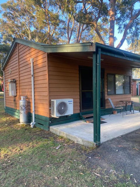 Sale Caravan Park - New South Wales Tourism  2