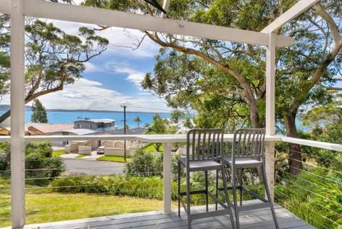 Sally Beach House With Ocean Views - New South Wales Tourism  0