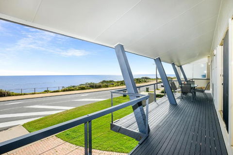 Salt - Aldinga Beach - C21 SouthCoast Holidays - New South Wales Tourism  1