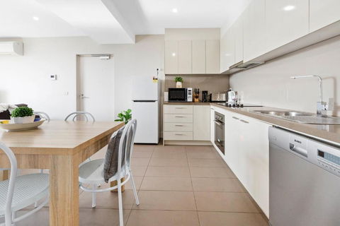 Salt Five Apartment Sorrento - Main Street Location - New South Wales Tourism  3