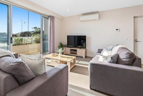 Salt Five Apartment Sorrento - Main Street Location - New South Wales Tourism  1