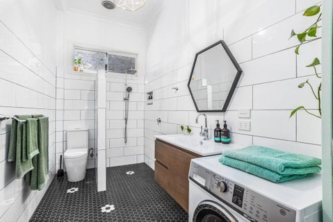 Saltbush Cottage In Fabulous South Fremantle - New South Wales Tourism  3