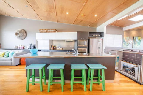 Saltwater 5 - Sleeps 8 - Close To Main Beach - New South Wales Tourism  1