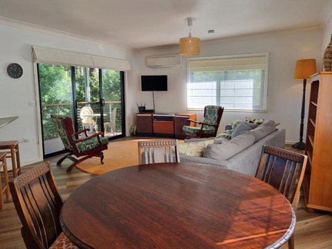 Salty Dog - New South Wales Tourism  2