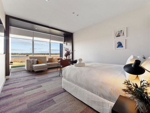 Samphire Chalet Tuart - New South Wales Tourism  3