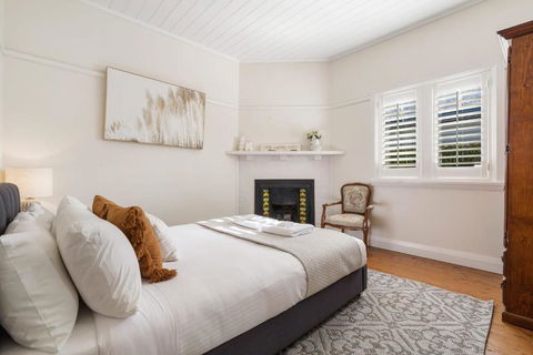 Sampson Cottage - Historic Charm - New South Wales Tourism  1