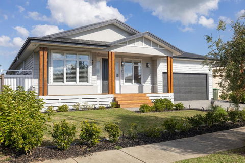 Sanctuary Of Hope By Ready Set Stay - Cowes - New South Wales Tourism  0