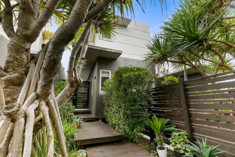 Sanctuary @ Sunshine - New South Wales Tourism  2