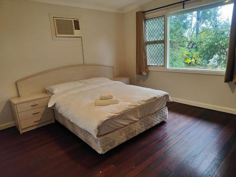 S&S Guest House - New South Wales Tourism  1