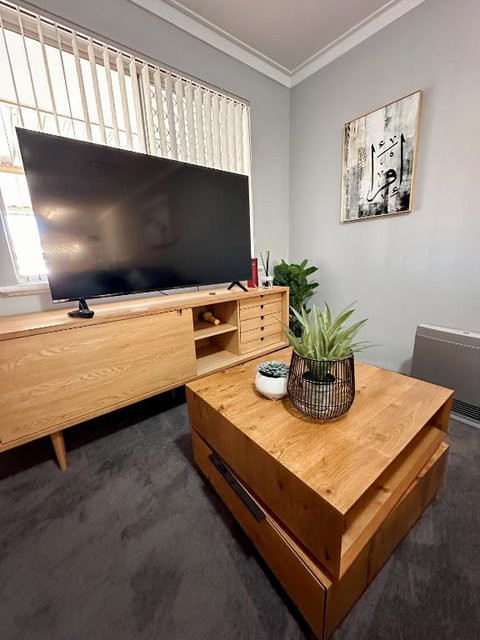 Rockingham Palace - New South Wales Tourism  2