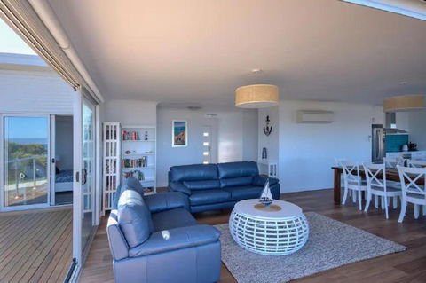 Sandbar Beach House - New South Wales Tourism  2