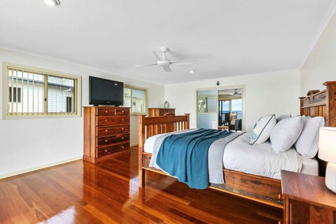 Sandbar On Moreton 3 Bedroom - New South Wales Tourism  2