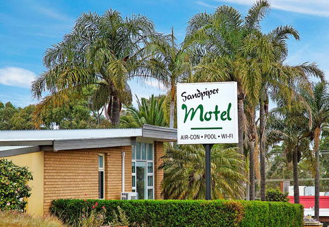 Sandpiper Motel Ulladulla - New South Wales Tourism  3