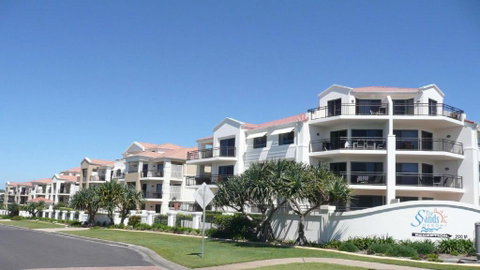 Sands 16, 20 - 22 Pacific Parade - New South Wales Tourism  0