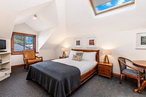 Sandstone Suites - In The Heart Of Port Fairy - New South Wales Tourism  1
