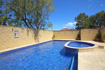 Sandy Cove Apartment The Entrance 29 with New South Wales Tourism 