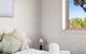 Serene Double Room In Revesby - Mins To Eateries & Shops - Shared Bathroom - thumb 2