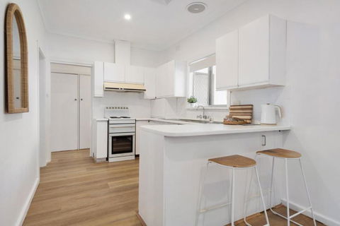 Space And Comfort On Marshall - New South Wales Tourism  3