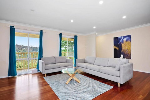 Spacious 3BR Family Haven In Upper Ferntree Gully - New South Wales Tourism  3