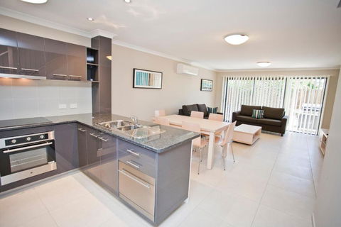 Stonewood Villas - New South Wales Tourism  0