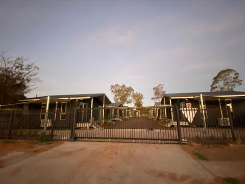 Sunshine Gardens Bourke Resort - New South Wales Tourism  0