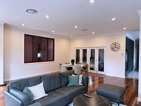 Sydney Holiday Accommodation - New South Wales Tourism  1