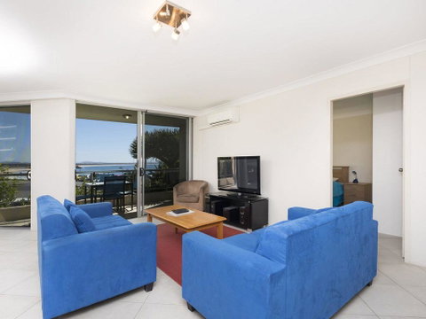 Beachpoint G2 - New South Wales Tourism  1