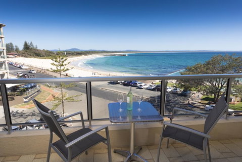 Beachpoint, Unit 303, 28 North Street - New South Wales Tourism  0